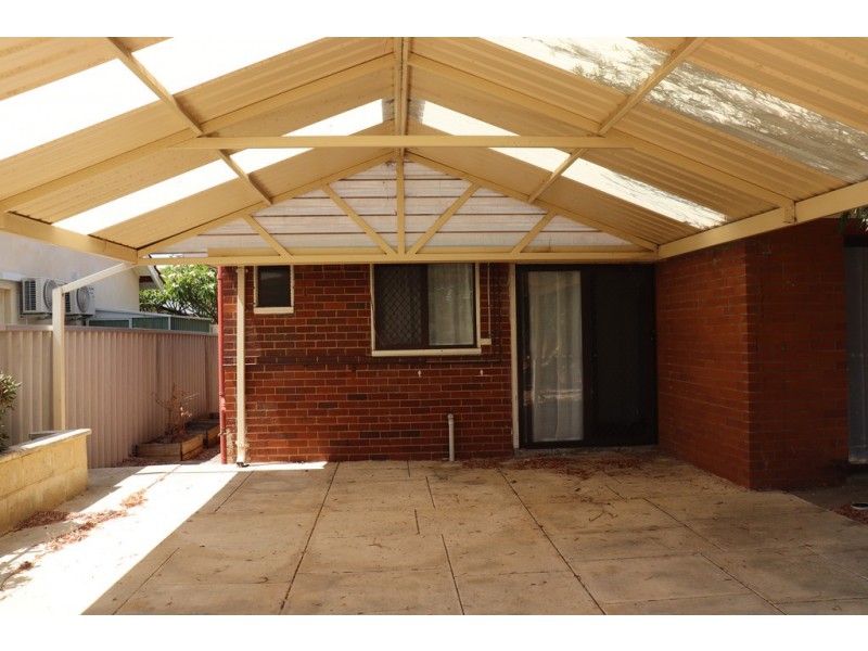 81 Armstrong Road, Wilson WA 6107