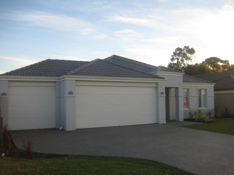 154 Gateway Boulevard, Canning Vale WA 6155