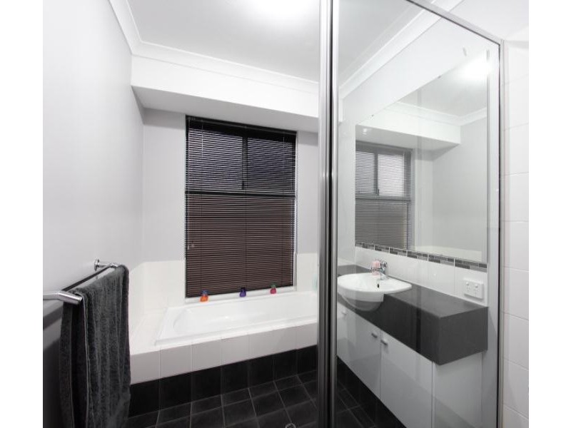 154 Gateway Boulevard, Canning Vale WA 6155