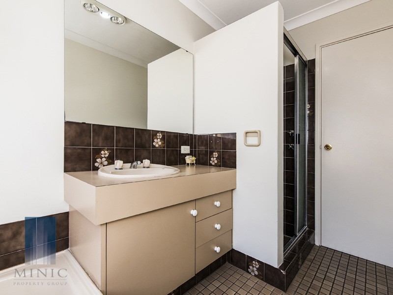 18 Hyland Way, Wilson WA 6107