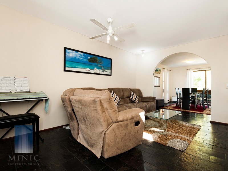 57 Belvedaire Way, Lynwood WA 6147