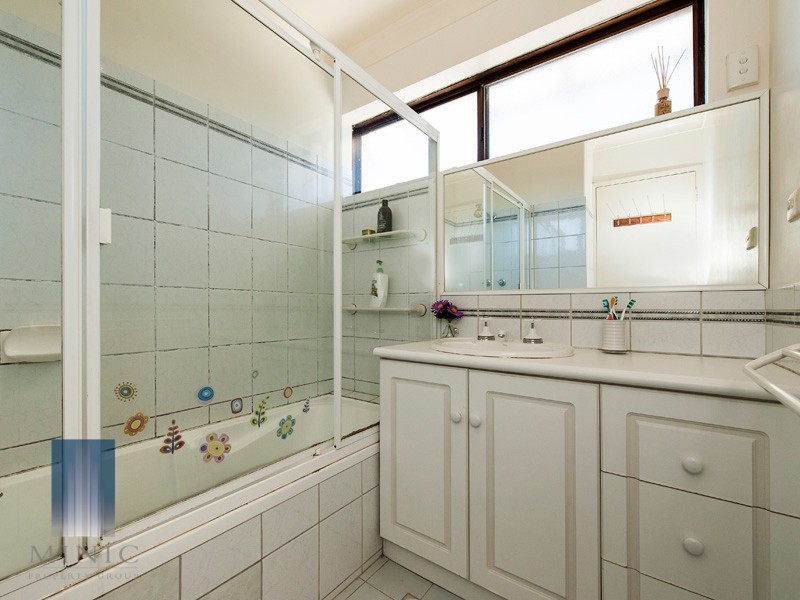 57 Belvedaire Way, Lynwood WA 6147