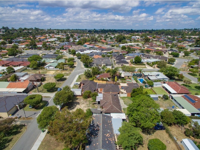 34 Shelbred Way, Westminster WA 6061