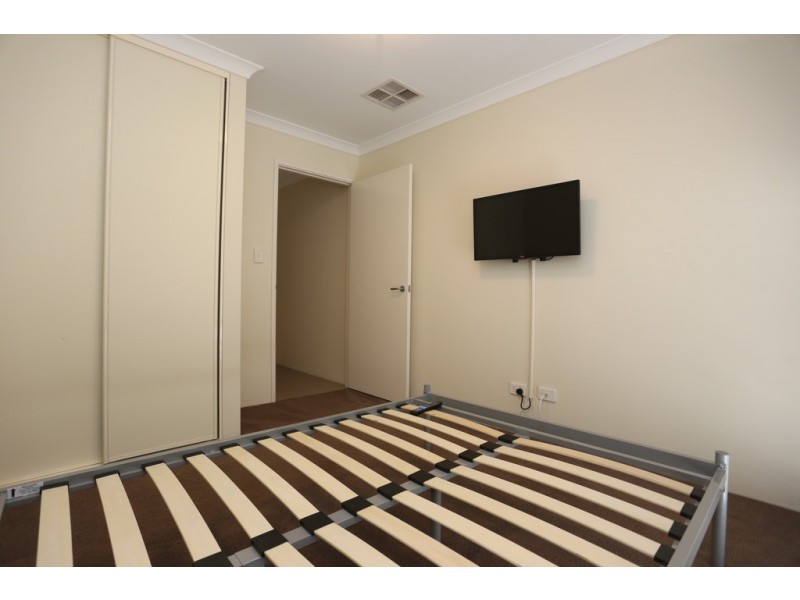 5/159 Canna Drive, Canning Vale WA 6155
