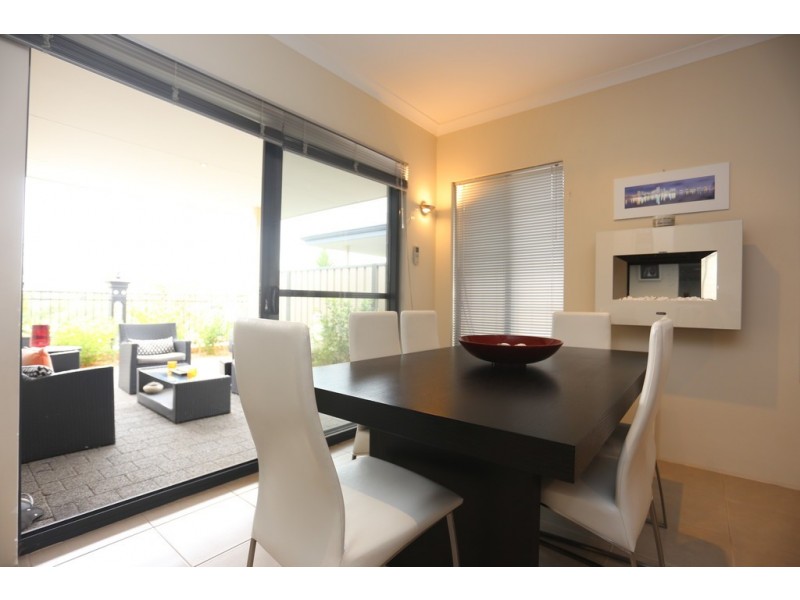 5/159 Canna Drive, Canning Vale WA 6155