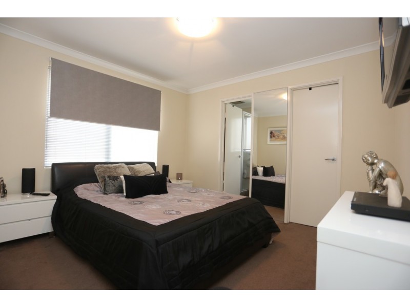 5/159 Canna Drive, Canning Vale WA 6155