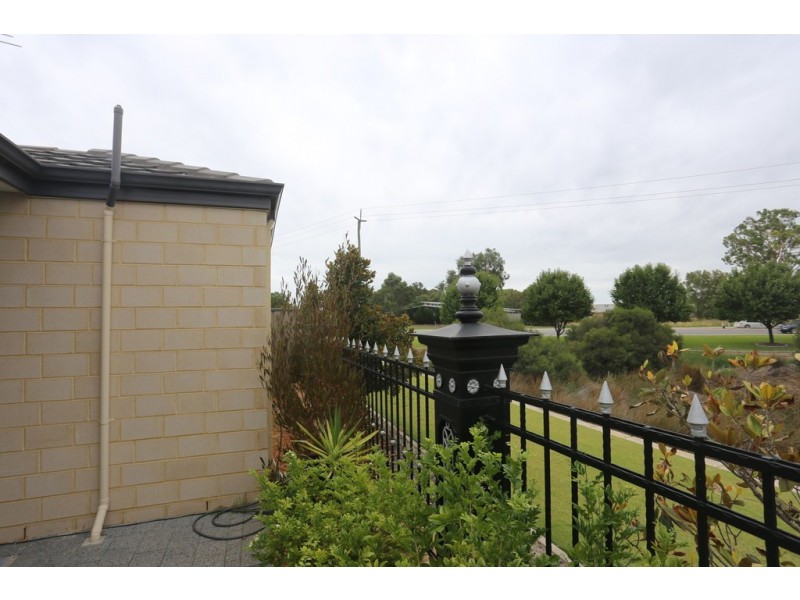 5/159 Canna Drive, Canning Vale WA 6155