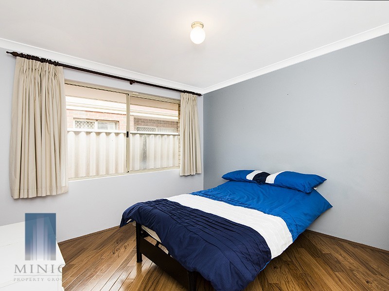 2/49 Henning Crescent, Manning WA 6152