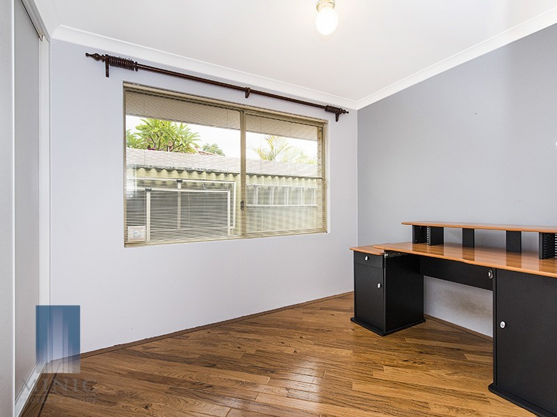 2/49 Henning Crescent, Manning WA 6152