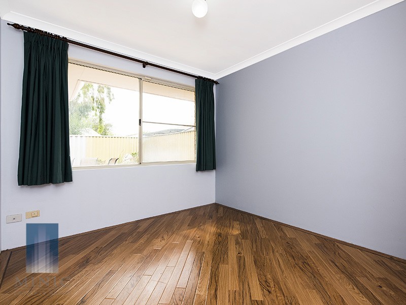 2/49 Henning Crescent, Manning WA 6152