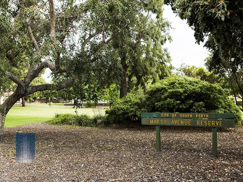 2/49 Henning Crescent, Manning WA 6152