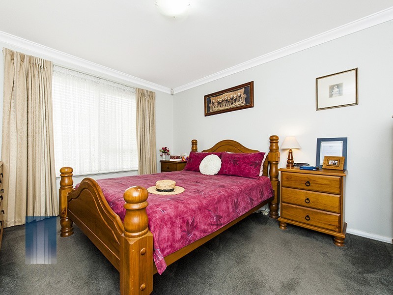 84 Cloister Avenue, Manning WA 6152