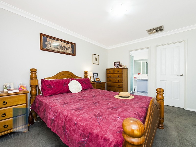 84 Cloister Avenue, Manning WA 6152