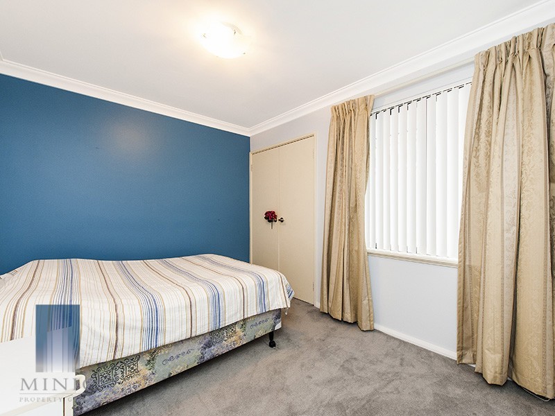 84 Cloister Avenue, Manning WA 6152