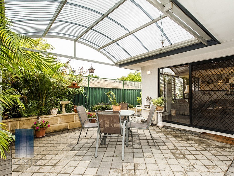 84 Cloister Avenue, Manning WA 6152