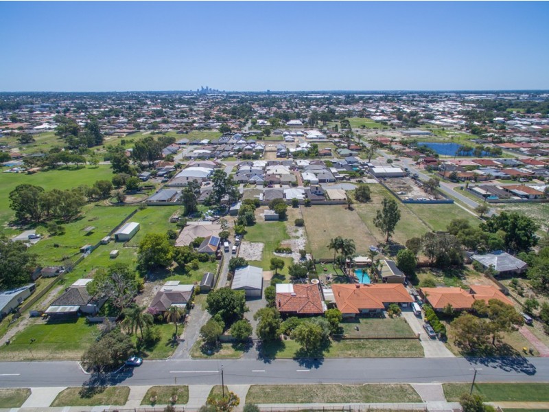 102 Crawford Street, East Cannington WA 6107