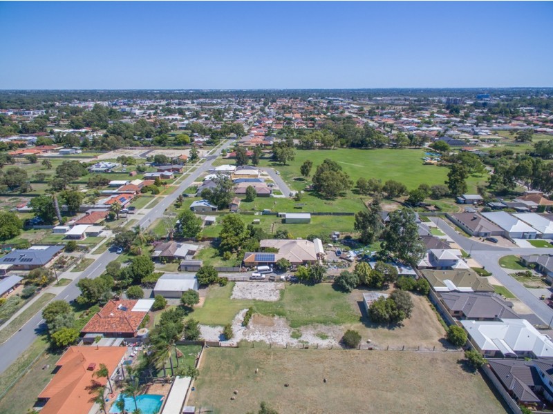 102 Crawford Street, East Cannington WA 6107