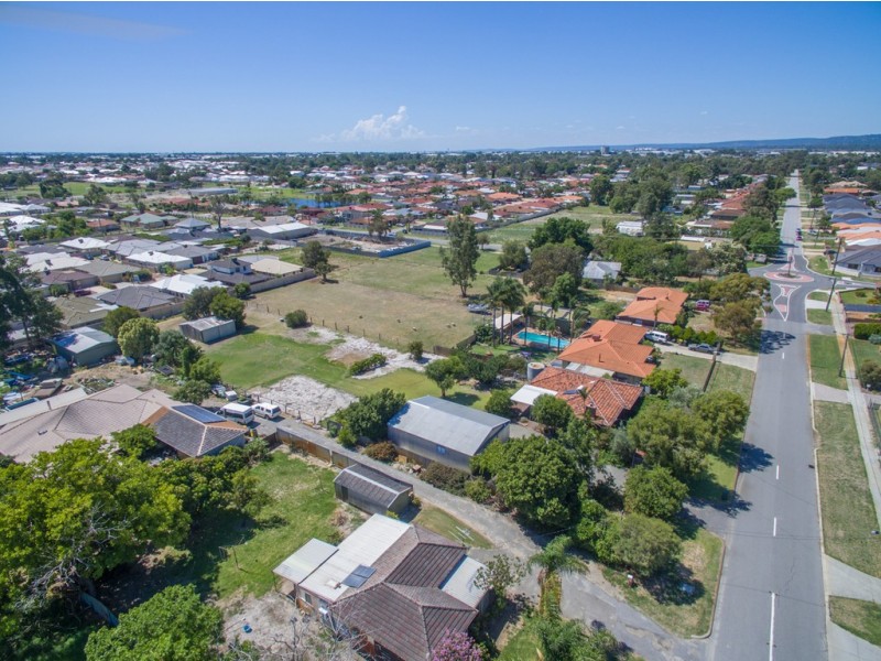 102 Crawford Street, East Cannington WA 6107