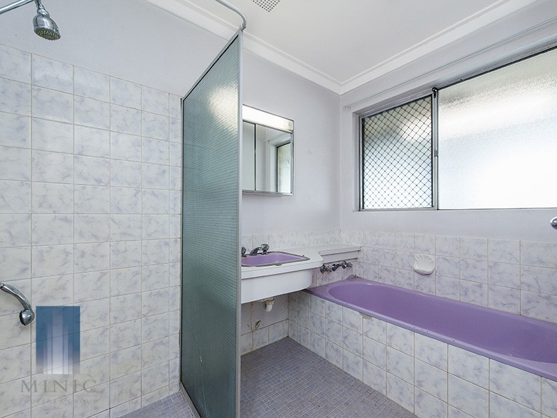 13 Langham Gardens, Wilson WA 6107