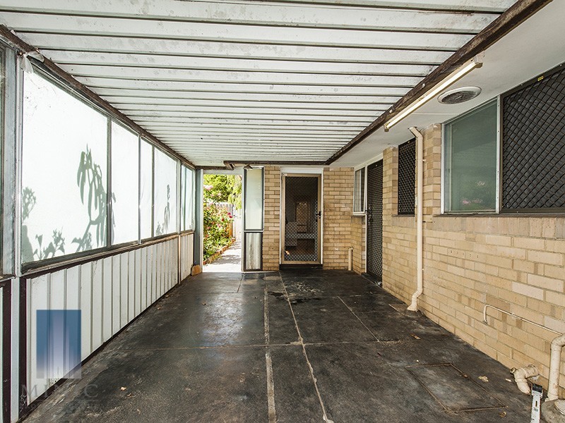 13 Langham Gardens, Wilson WA 6107