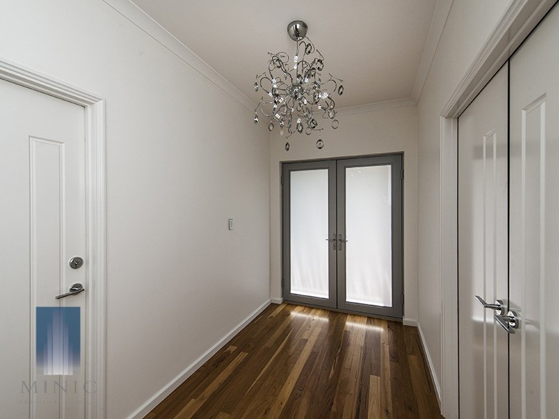 7 Benbecula Circle, Bedfordale WA 6112