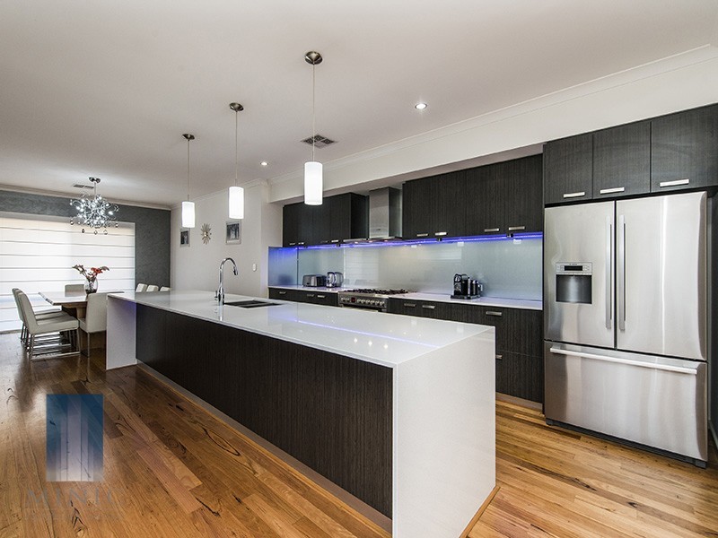 7 Benbecula Circle, Bedfordale WA 6112