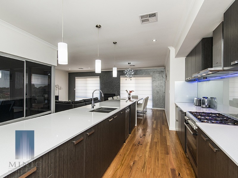 7 Benbecula Circle, Bedfordale WA 6112