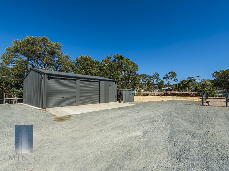 7 Benbecula Circle, Bedfordale WA 6112