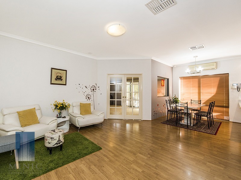 5 Jenkins Lane, Langford WA 6147