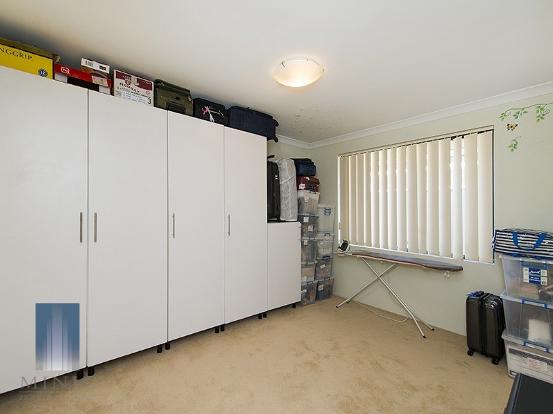 5 Jenkins Lane, Langford WA 6147