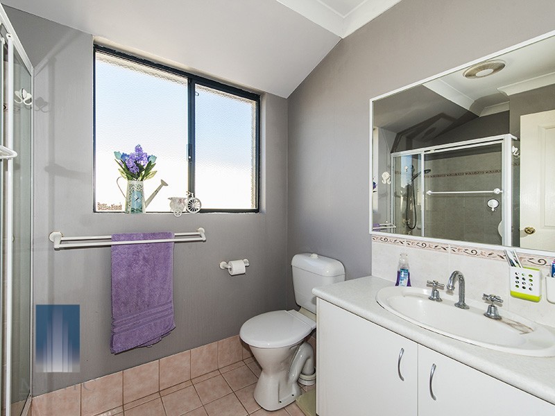 5 Jenkins Lane, Langford WA 6147