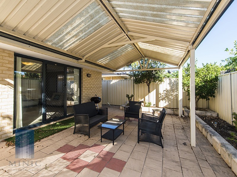 5 Jenkins Lane, Langford WA 6147