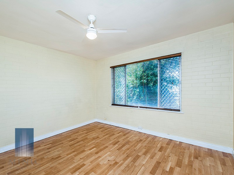 8/13 Grant Place, Bentley WA 6102