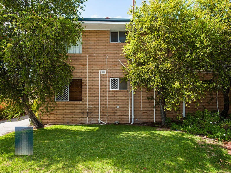 8/13 Grant Place, Bentley WA 6102