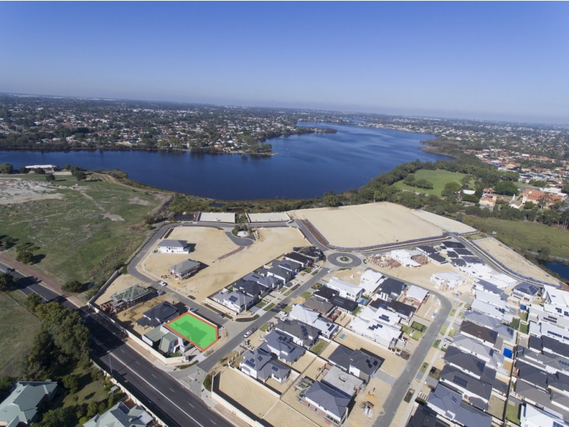 1 Tringa Circle, Waterford WA 6152