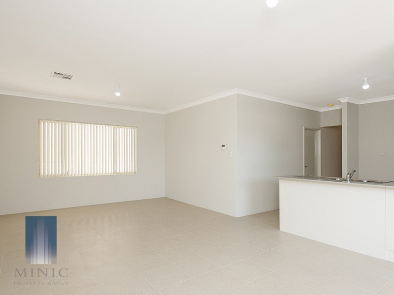 11A Stonehouse Crescent, Bentley WA 6102