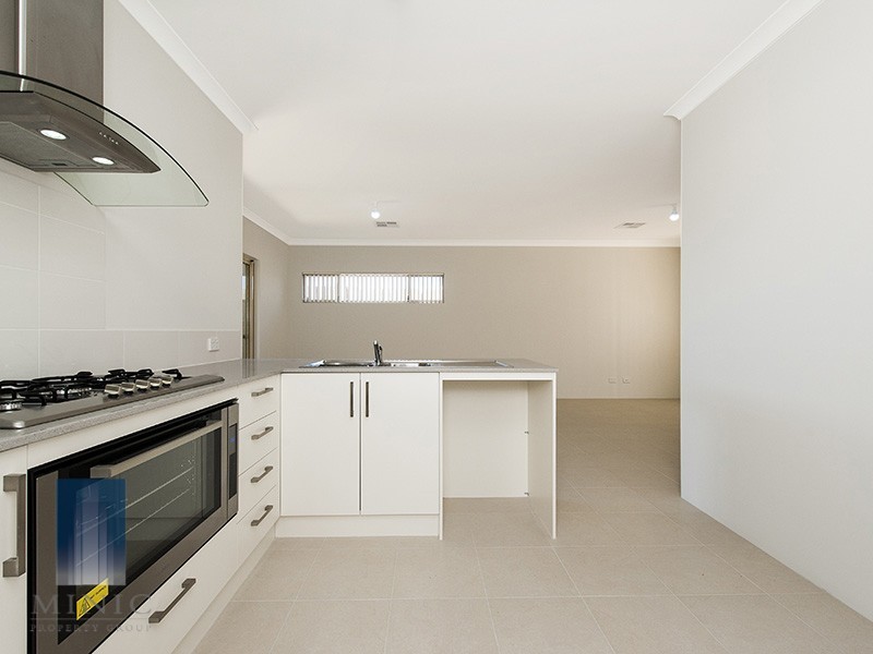 11A Stonehouse Crescent, Bentley WA 6102