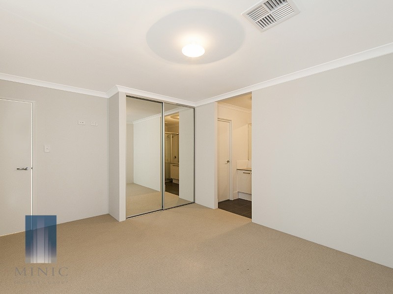 11A Stonehouse Crescent, Bentley WA 6102