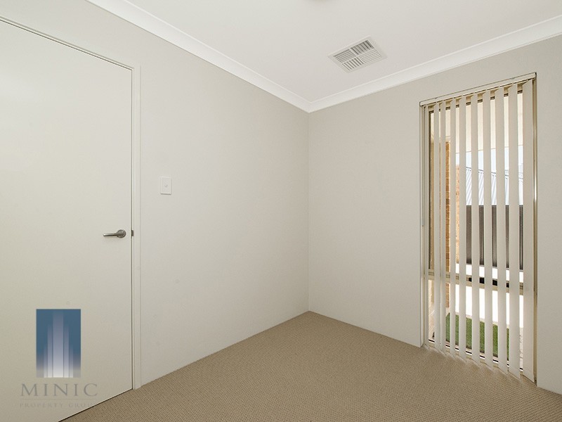 11A Stonehouse Crescent, Bentley WA 6102