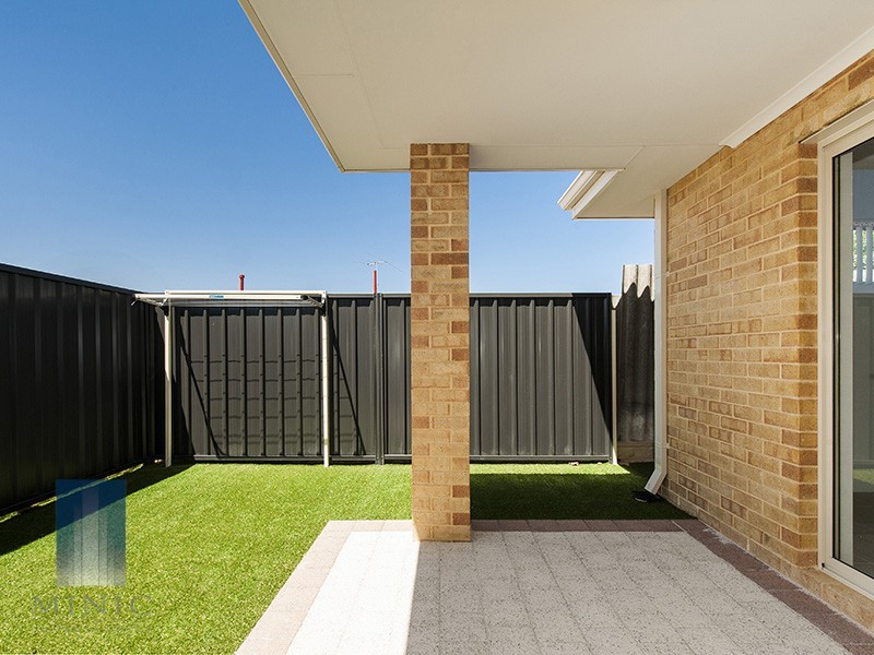 11A Stonehouse Crescent, Bentley WA 6102