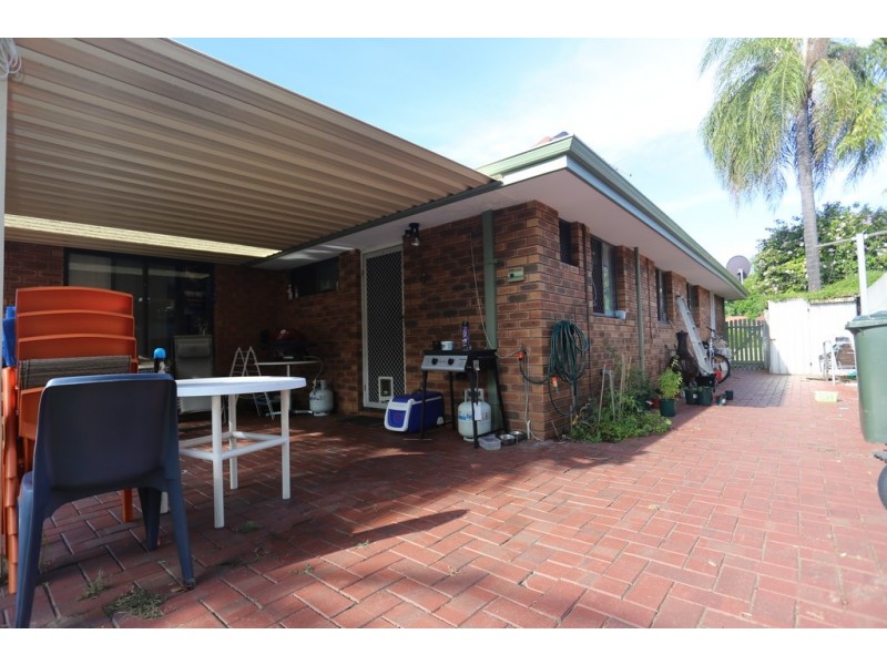 1B TRICOURT GROVE, Riverton WA 6148