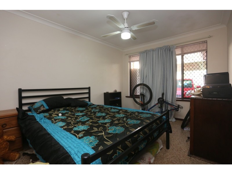 1B TRICOURT GROVE, Riverton WA 6148