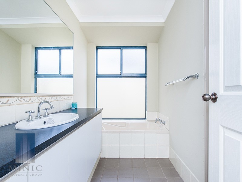 23B Vidler Street, Cloverdale WA 6105