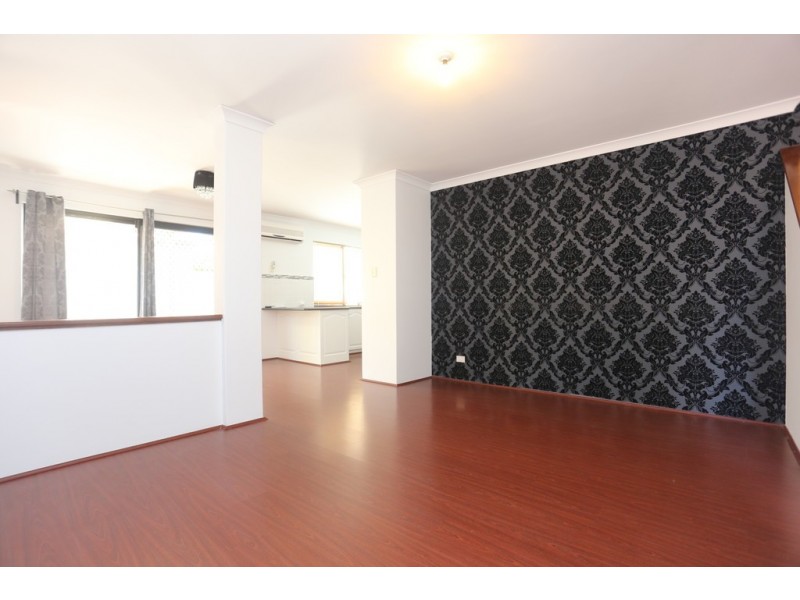 7/11 Gochean Ave, Bentley WA 6102