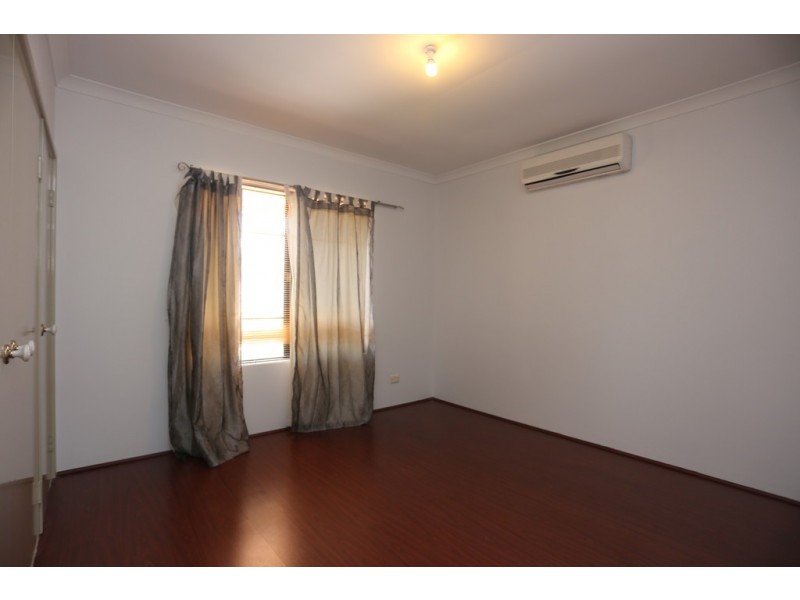 7/11 Gochean Ave, Bentley WA 6102