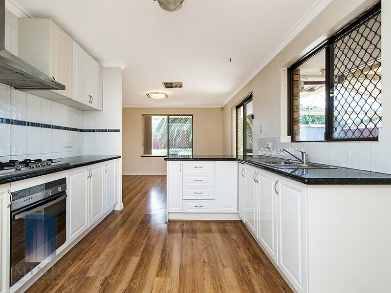 22 Mayo Court, Parkwood WA 6147