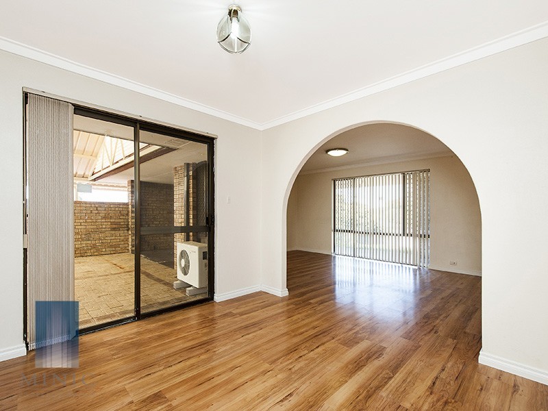 22 Mayo Court, Parkwood WA 6147