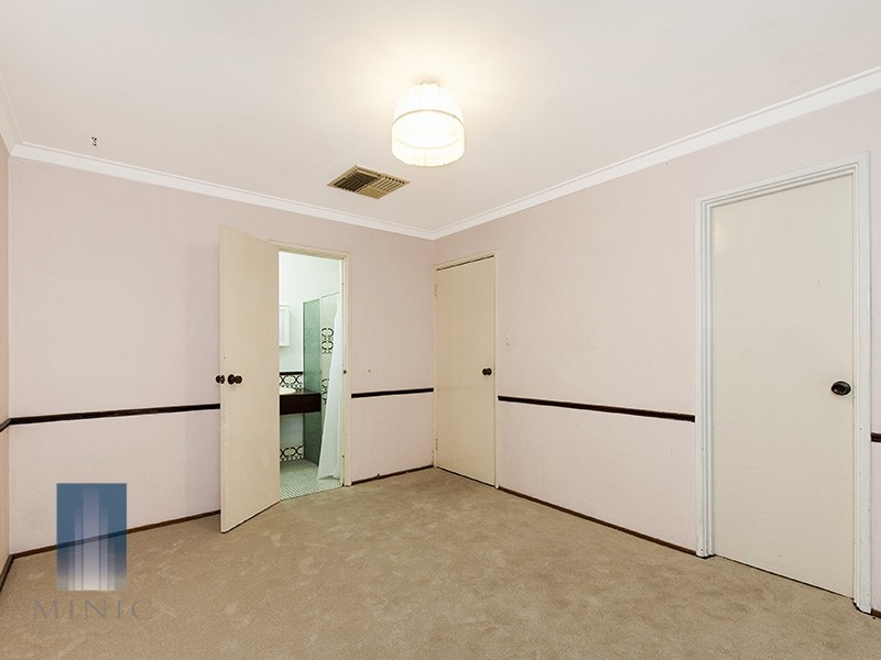 22 Mayo Court, Parkwood WA 6147