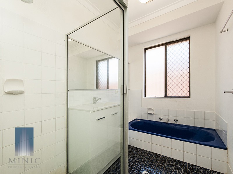 22 Mayo Court, Parkwood WA 6147