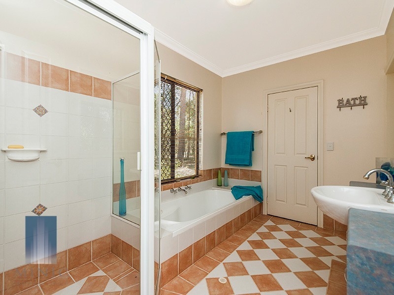 69 Diogenes Court, Baldivis WA 6171